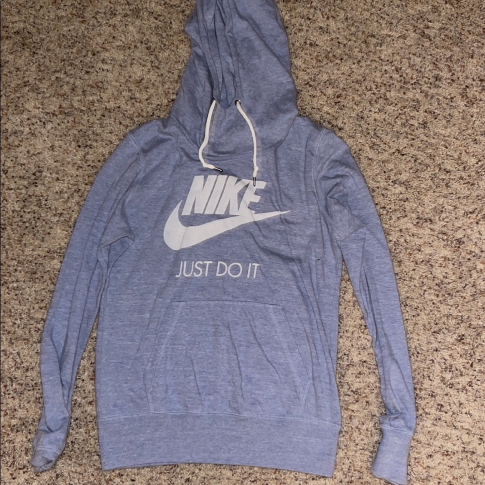 light purple nike sweatshirt